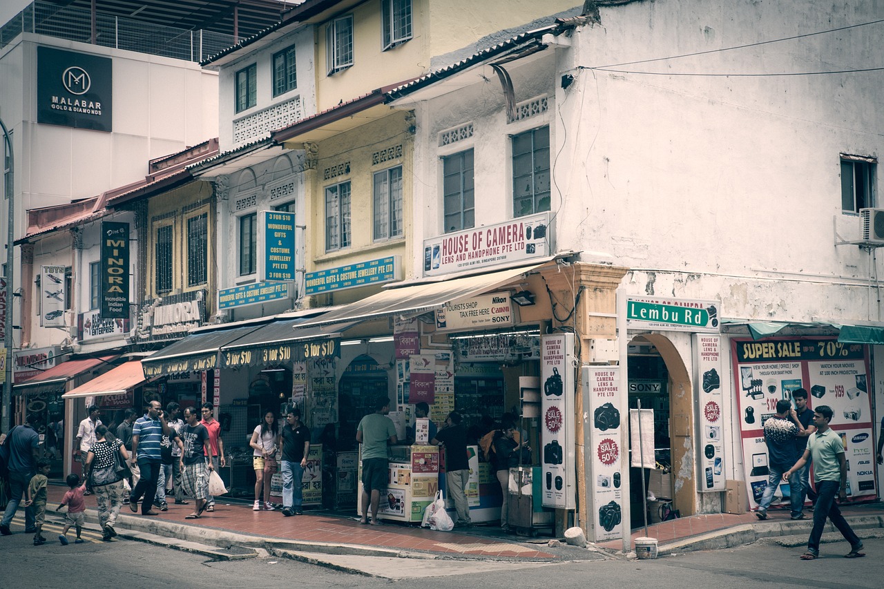 鱼缸配件批发市场郑州店，鱼缸配件批发市场郑州店在哪 养鱼知识 第2张