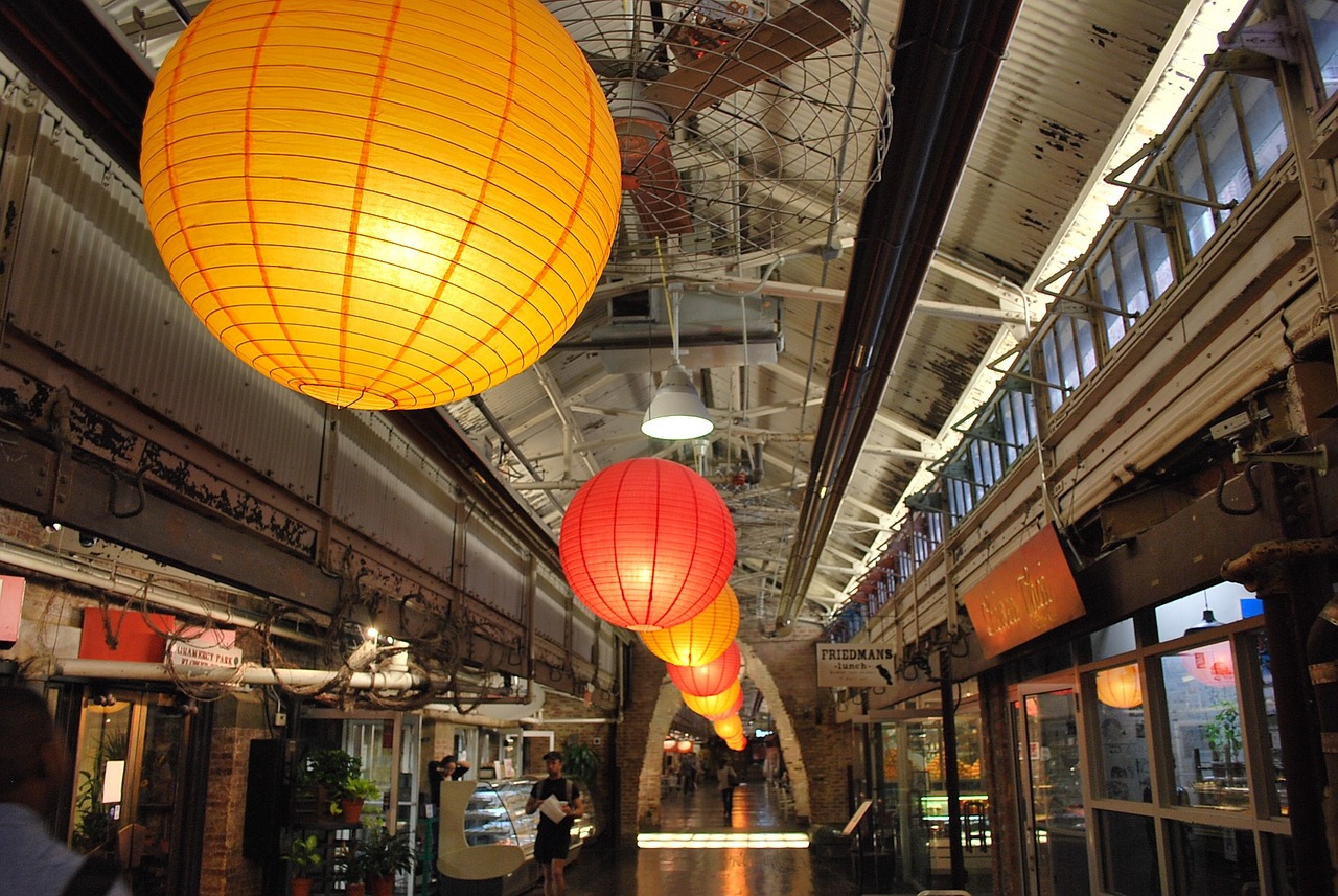 广州芳村花鸟市场搬哪里了呀，广州芳村花鸟市场搬迁位置在哪里