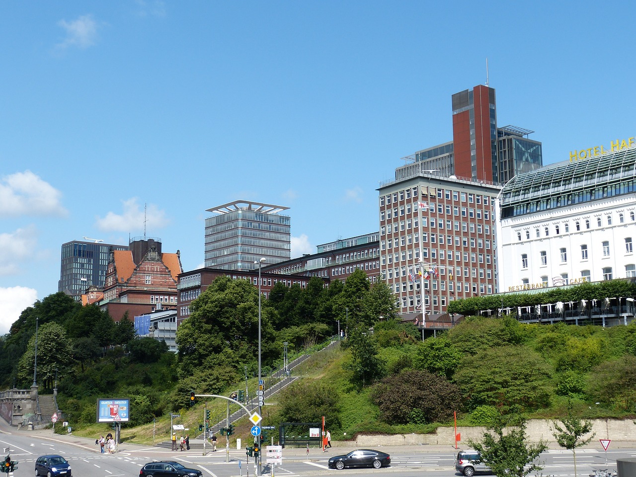 神木梅子花卉园林绿化有限公司（神木梅苑酒店预订电话） 全国水族馆企业名录 第2张