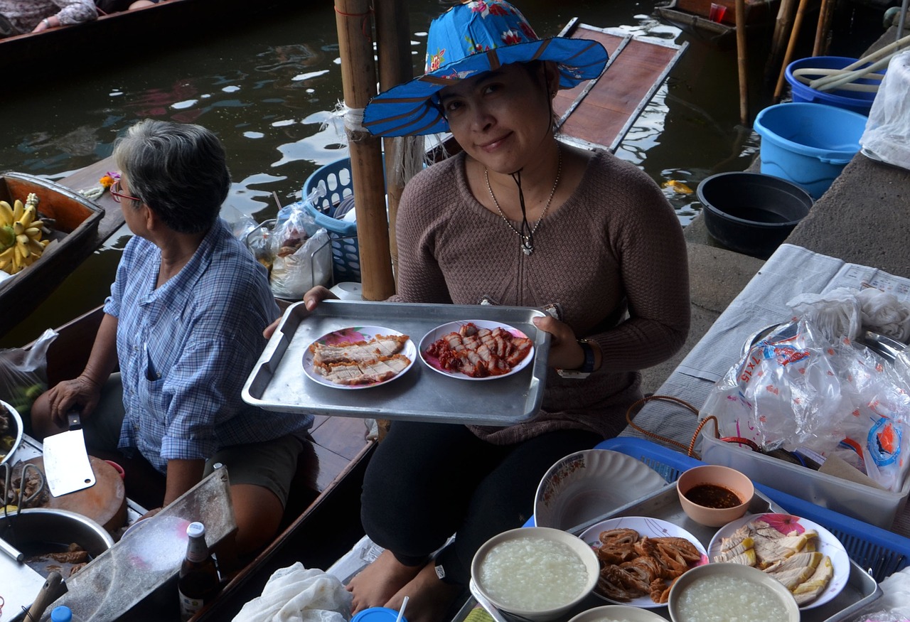 广州有几个水族市场和广州有几个水族市场、趣味性合一的水族市场 皇冠黑白魟鱼 第4张