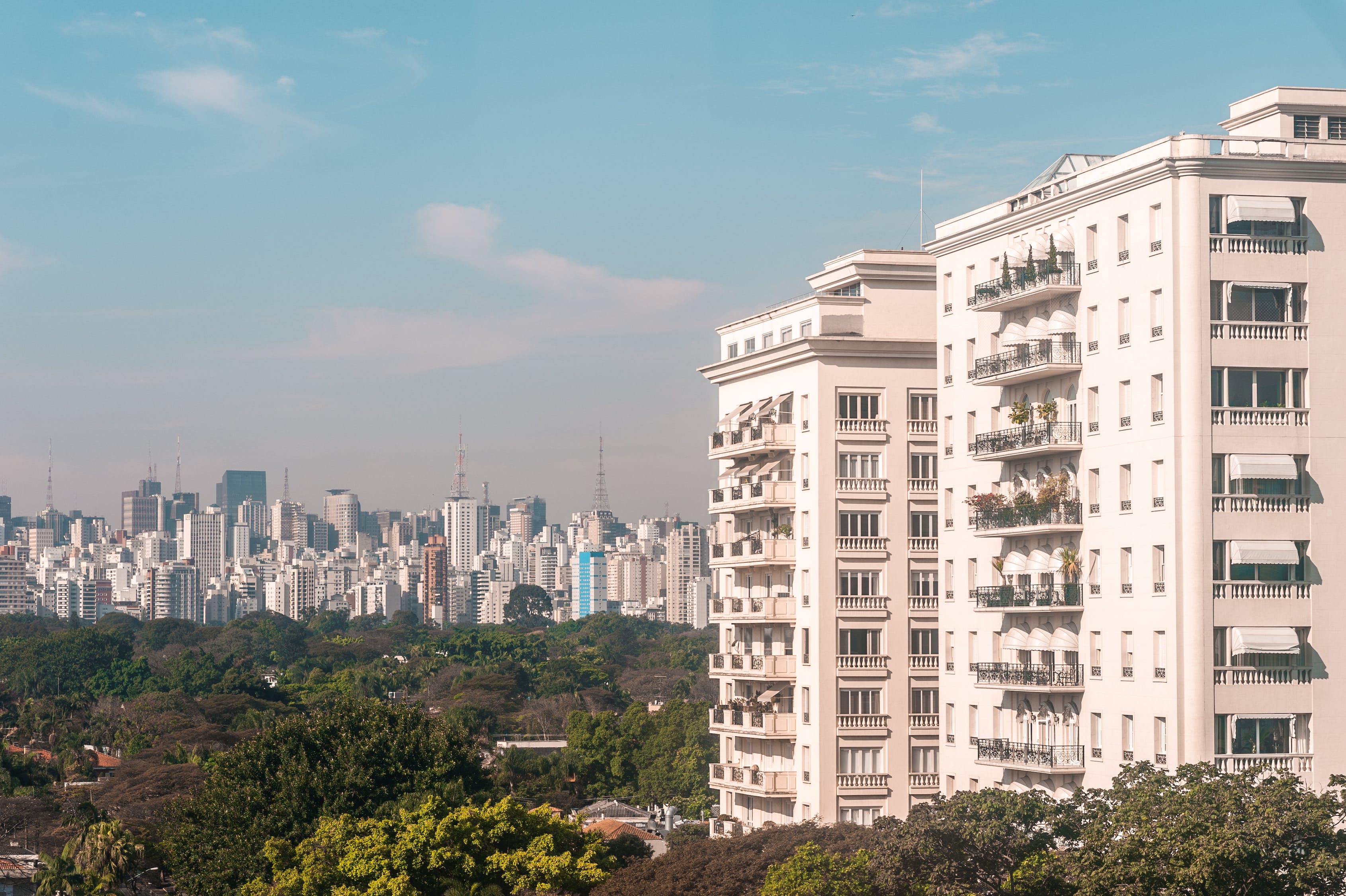 衢州观赏鱼市场以前养金鱼的缸适合养锦鲤吗 观赏鱼市场（混养鱼） 第2张