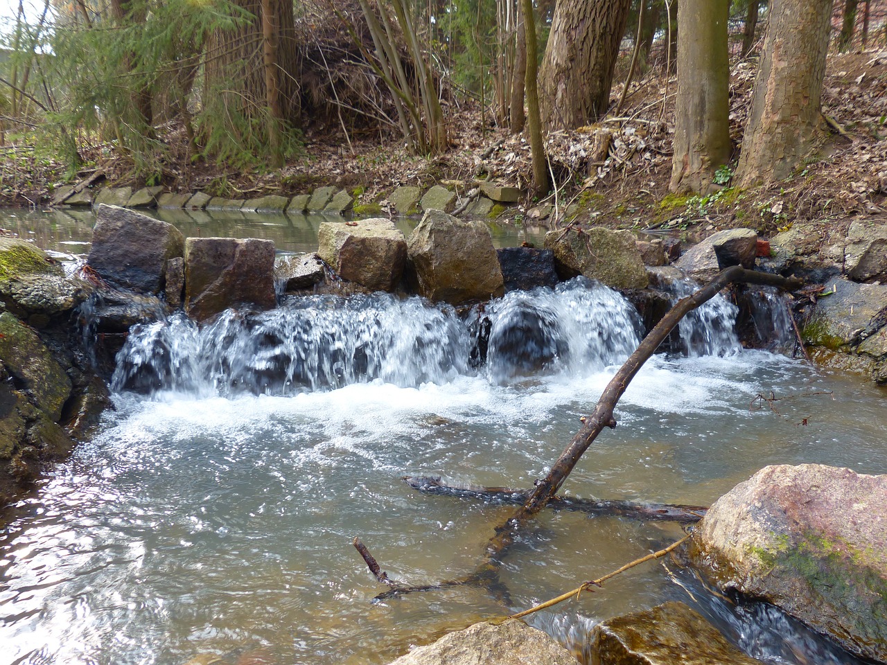 养虾用打氧吗（养虾打氧气）