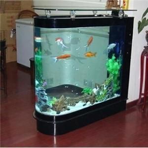 1.8米鱼缸用多厚玻璃胶水：1.8米高的鱼缸用多厚玻璃胶水 鱼缸定做 第1张