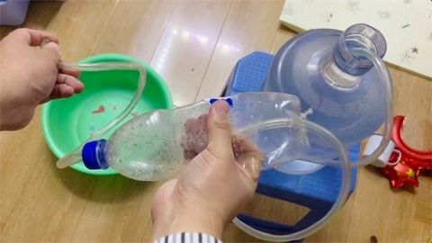 大塑料瓶diy鱼缸多少钱：diy大塑料瓶鱼缸选择合适的塑料瓶鱼缸需要考虑以下几个方面 鱼缸 第4张