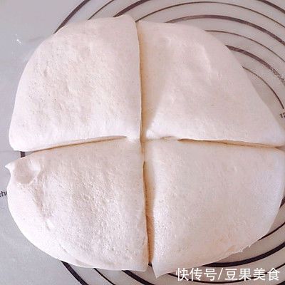 金龙鱼最佳温度和湿度：金龙鱼最佳温度范围是24-29℃，最佳温度范围是24-[需手动填充] 龙鱼百科 第3张