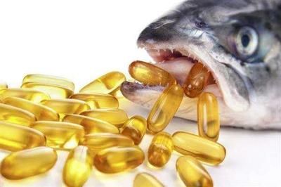 龙鱼吃维生素会中毒吗：龙鱼吃维生素一定会中毒吗？