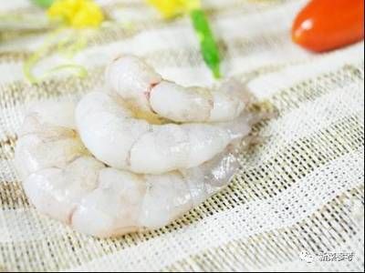 龙鱼吃的虾仁：龙鱼可以吃虾仁吗 龙鱼百科 第3张