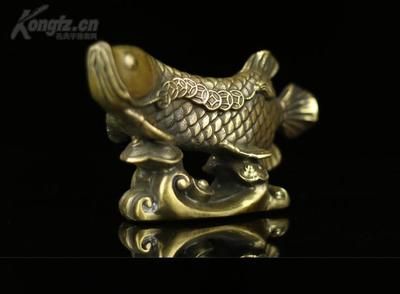 龙鱼玉件的寓意与象征风水讲究：龙鱼玉件在中国传统文化中具有丰富的寓意和象征意义