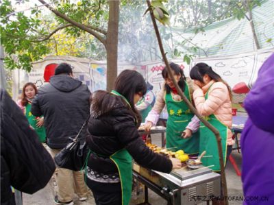 成都金龙鱼：成都金龙鱼品牌成都金龙鱼品牌成都金龙鱼专销店