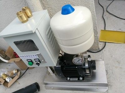 格兰富水泵变频器设置（格兰富水泵变频器基本操作包括了解按键功能、切换自动与手动模式）