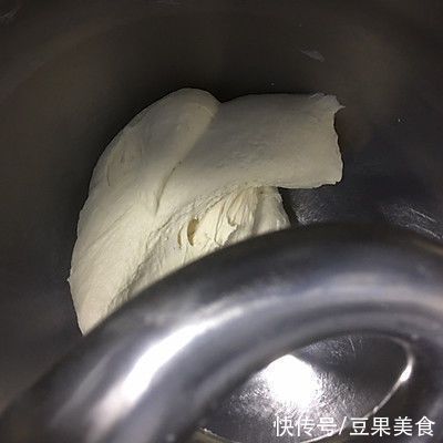 金龙鱼22度左右【如何保持金龙鱼水温在22度左右】 龙鱼百科 第1张