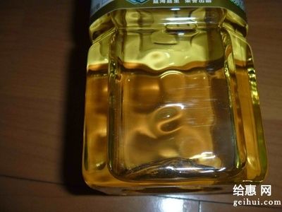 金龙鱼瓶底编号【瓶底编号与产品规格：瓶底编号与消费者保护】 龙鱼百科 第1张