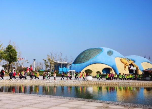 盐城水族馆vs祥龙鱼场（盐城水族馆与祥龙鱼场之间的差异之前，我们需要明确两者的主要业务和特点） 全国水族馆企业名录 第5张