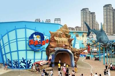 武汉水族馆vs祥龙鱼场（探讨武汉水族馆与祥龙鱼场之间的差异时） 全国水族馆企业名录 第4张