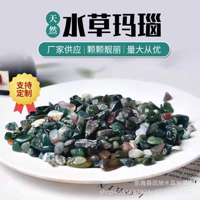 红龙鱼灯光与喂食关系（-红龙鱼在什么光线下最能展现其艳丽的红色）