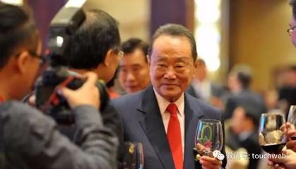 金龙鱼董事长郭鹤年的个人介绍，“糖王”郭鹤年的家庭教育 龙鱼百科 第3张