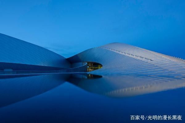 水族馆建筑：广州白云机场水族馆历史变迁,蓝色星球水族馆特色展览 水族馆百科（水族馆加盟） 第2张