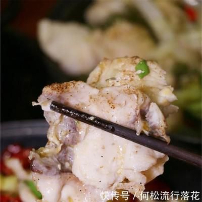 龙鱼喂什么鱼肉好养：如何挑选新鲜龙鱼饲料 龙鱼百科 第2张