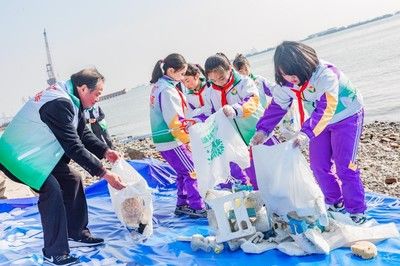 胭脂孔雀鱼的水质要求：如何防治孔雀鱼疾病,孔雀鱼混养注意事项 其他宠物 第2张