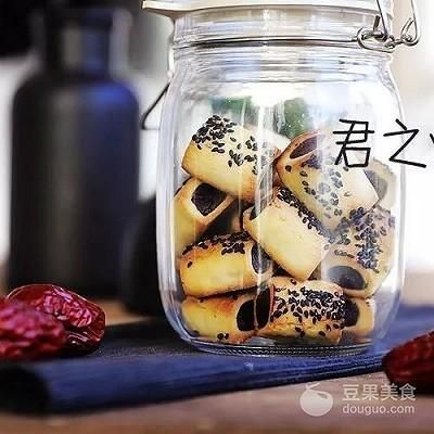 枣泥卷烘烤温度的科学依据：枣泥卷是一道传统的中华美食其独特的口感和风味深受人们喜爱 其他宠物 第3张