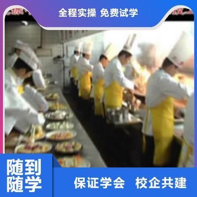 鹰手营子矿哪里卖龙鱼：鹰手营子宠物市场分布，购买龙鱼注意事项 全国龙鱼店铺 第1张